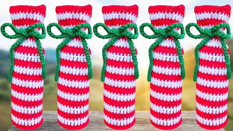 Candy-Cane-Crochet-Wine-Bag-Pattern-My-Fast-2025-Gift-Idea Secret Yarnery