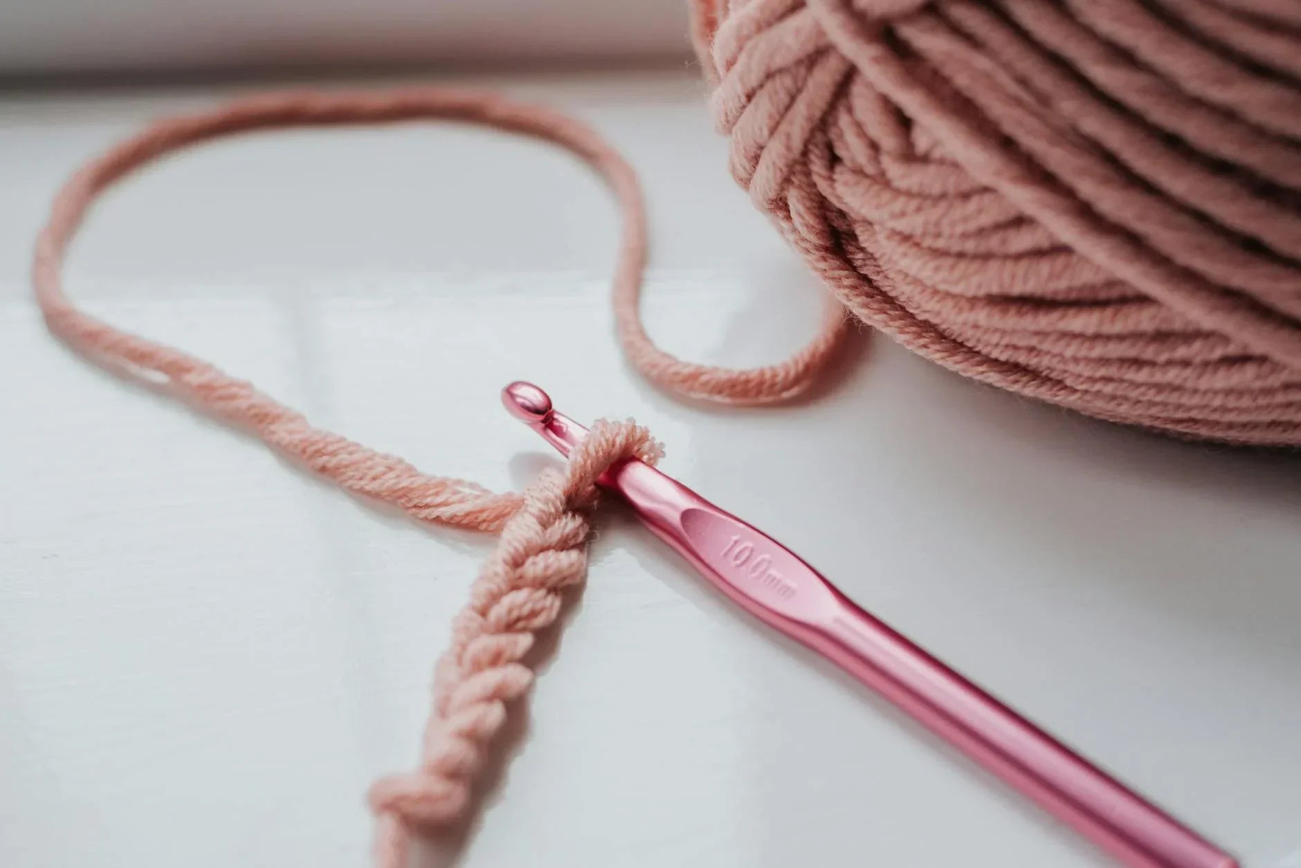 Easiest Thing to Crochet as a Beginner: Simple Projects to Create Fast