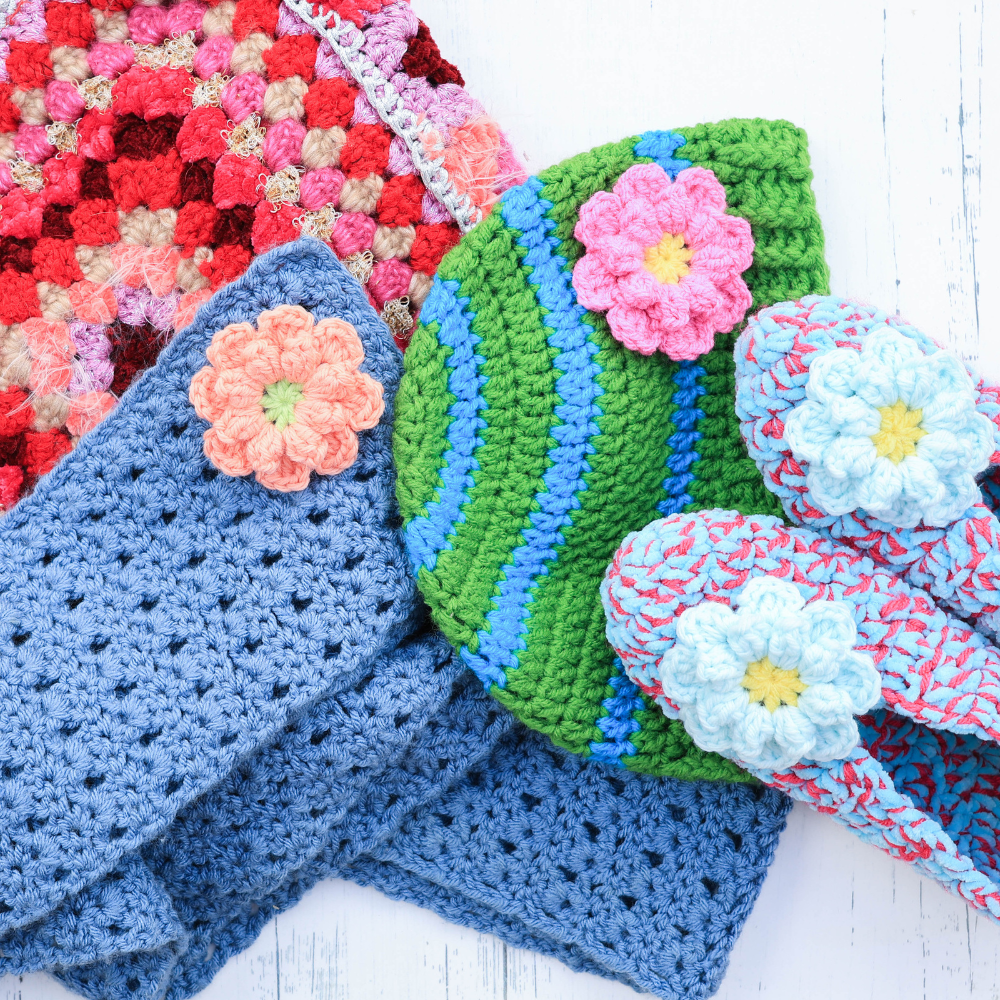 How to Crochet an Easy and Fast Flower Applique