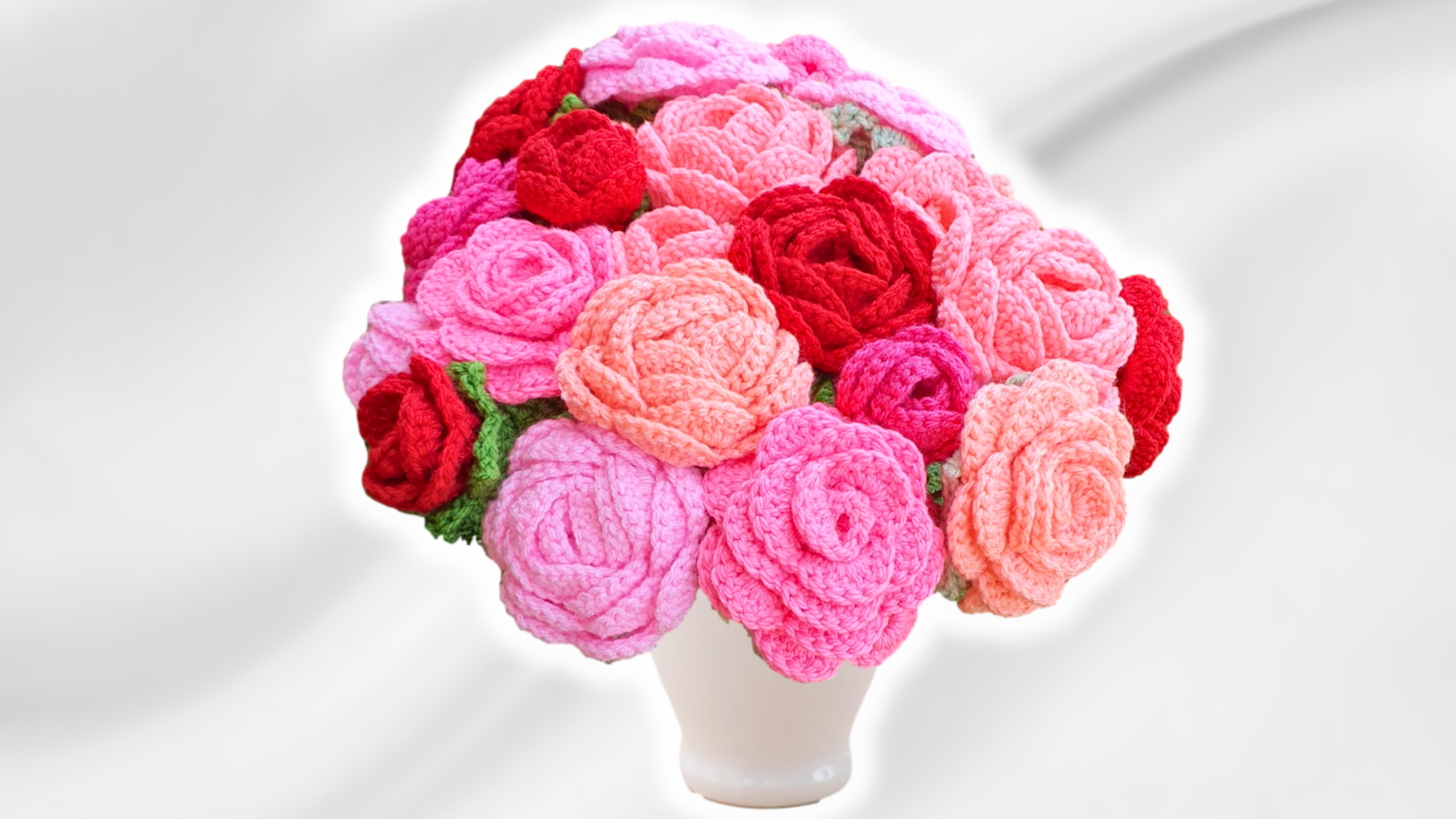 Easy Crochet Flower Bouquet: Perfect Valentine’s or Wedding Gift!