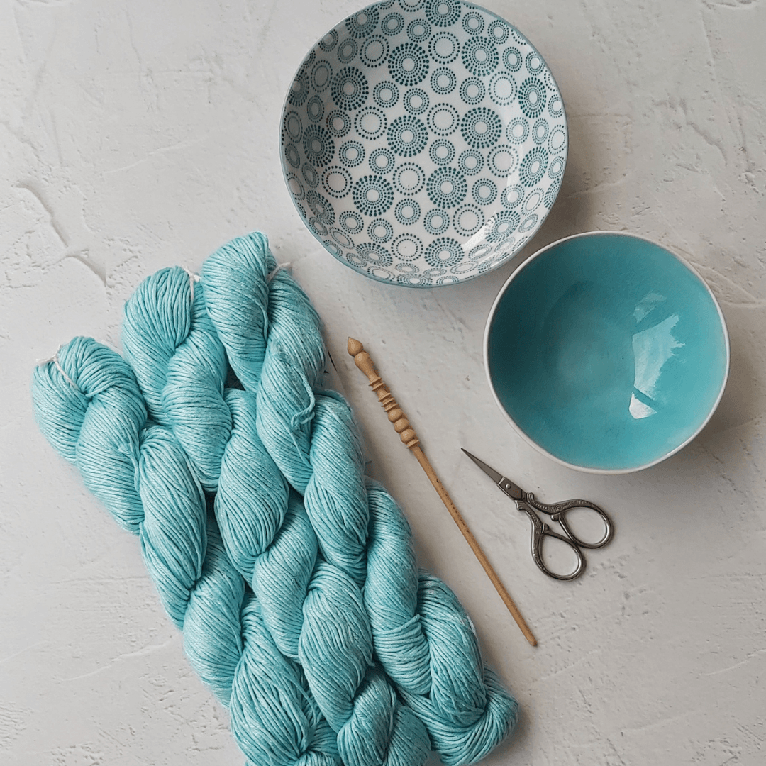 Crochet Vs Knitting - Secret Yarnery