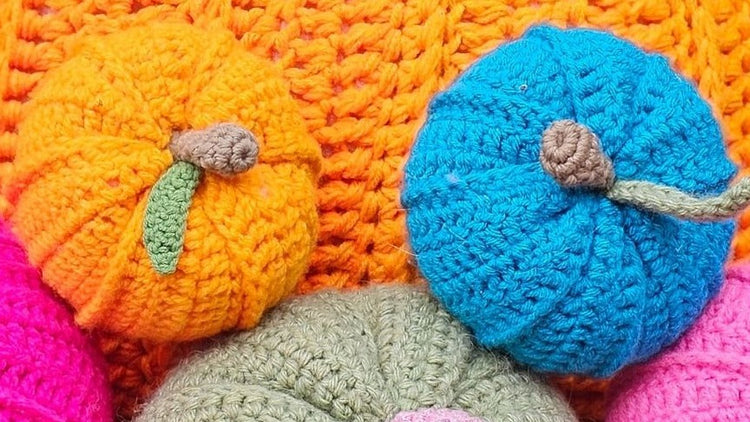 3 Simple Crochet Pumpkin Patterns for Fall 2025