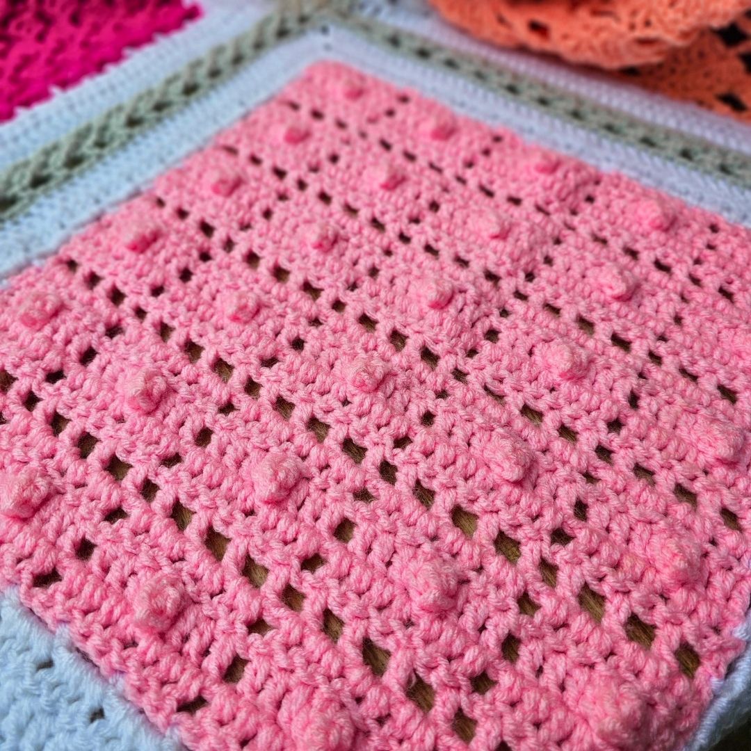 Berry Biscuit Square – Easy Crochet Stitch for Secret Stitches CAL Part 1