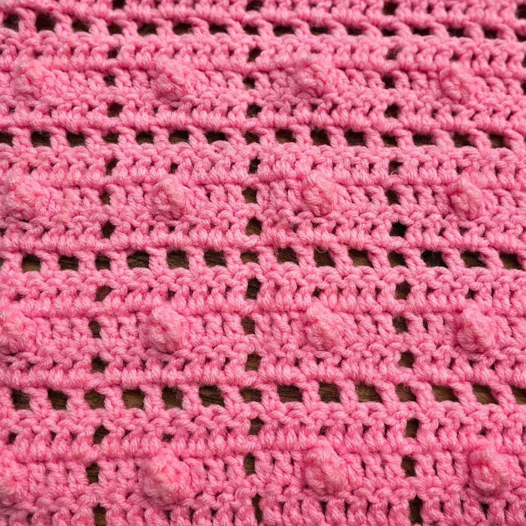 Berry Biscuit Square – Easy Crochet Stitch for Secret Stitches CAL Part 1.