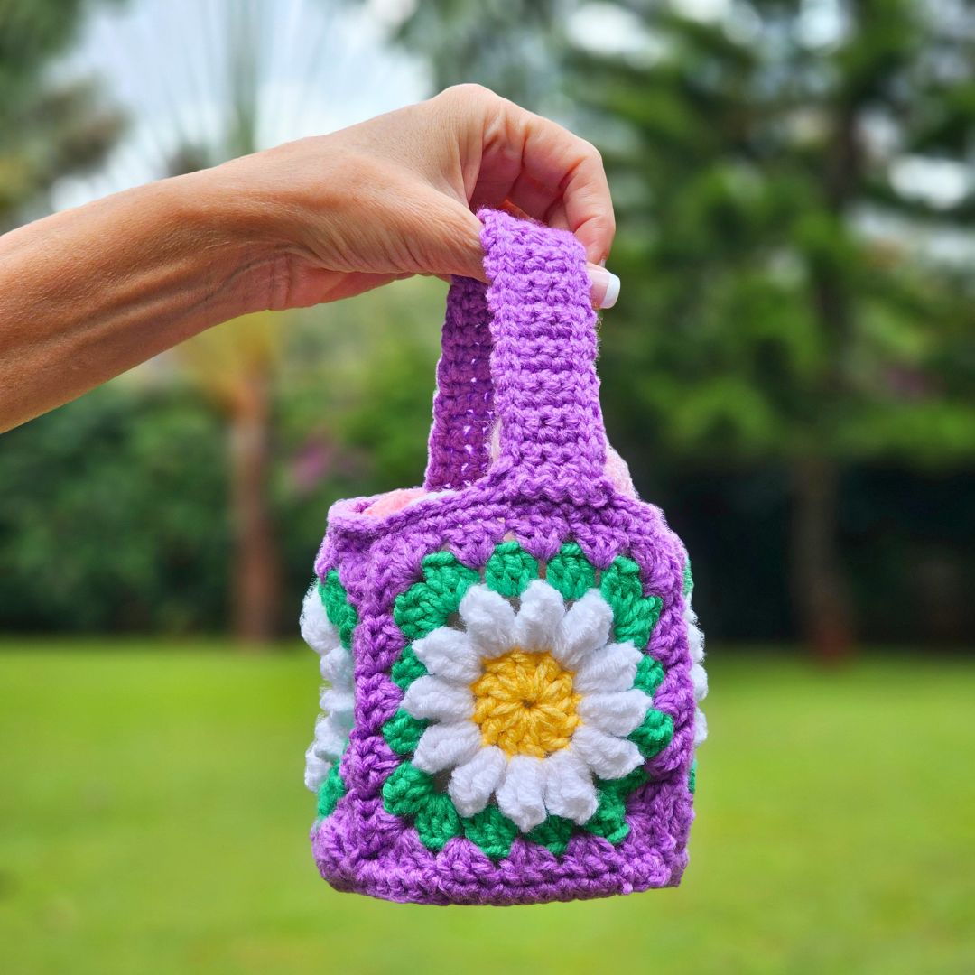 3 Daisy Granny Square Easter Basket Pattern - Fast and Easy! Secret Yarnery