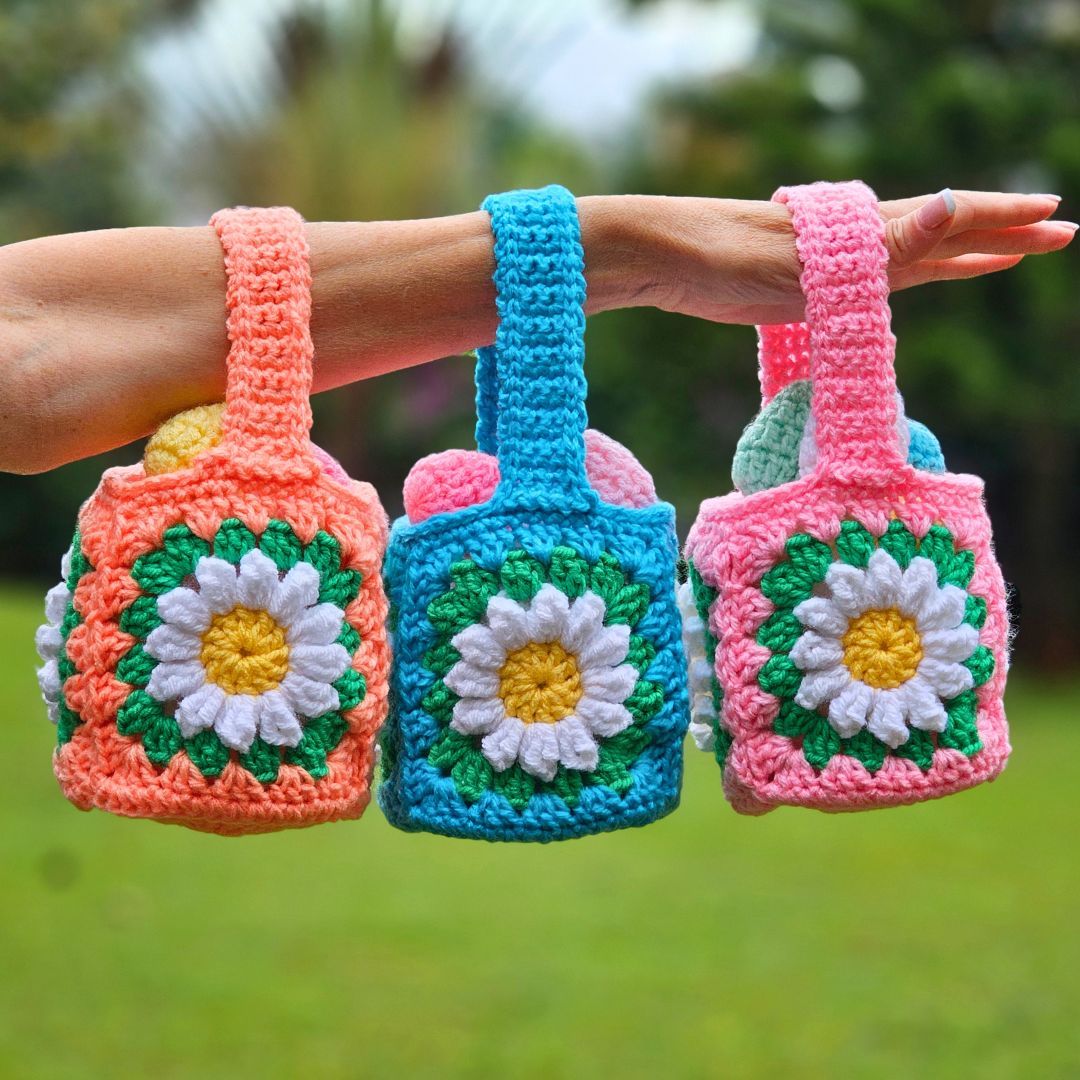 3 Daisy Granny Square Easter Basket Pattern - Fast and Easy! Secret Yarnery