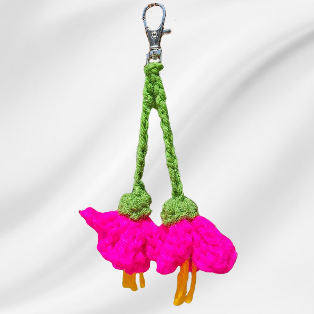 Easy Crochet Hawaiian Flower Bag Charm – Tropical Keychain Pattern Secret Yarnery