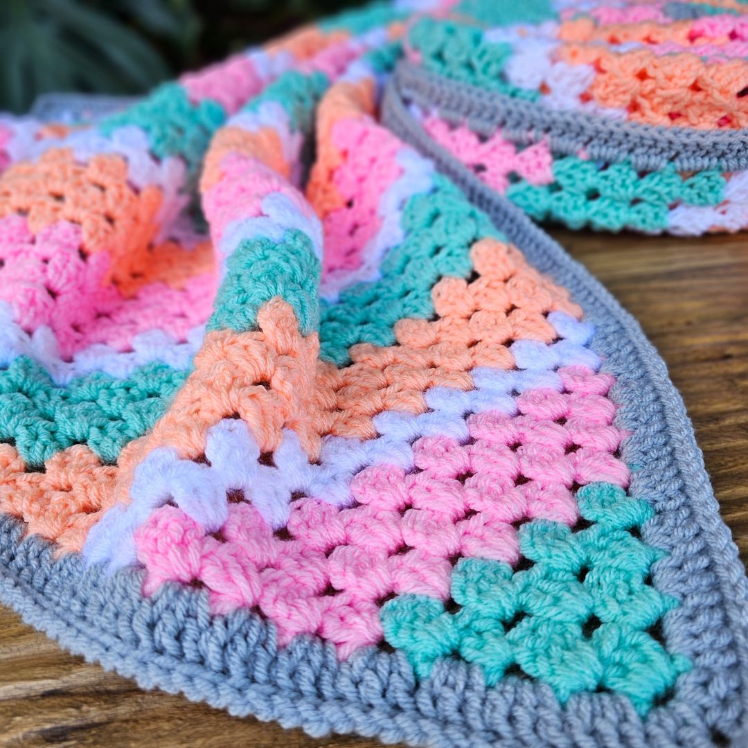 Flat & Fabulous Corner to Corner Granny Stitch Blanket! Secret Yarnery