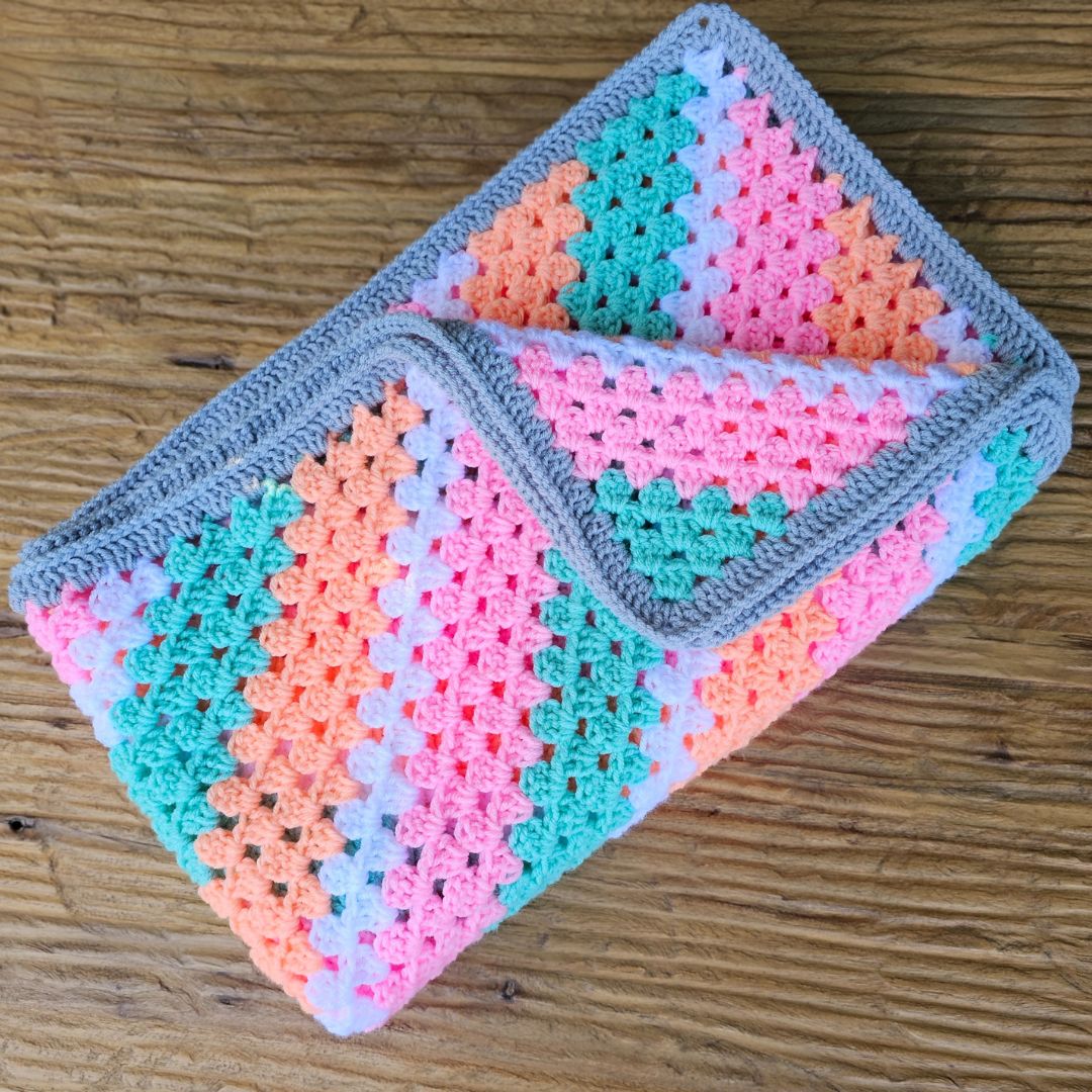 Flat & Fabulous Corner to Corner Granny Stitch Blanket! Secret Yarnery