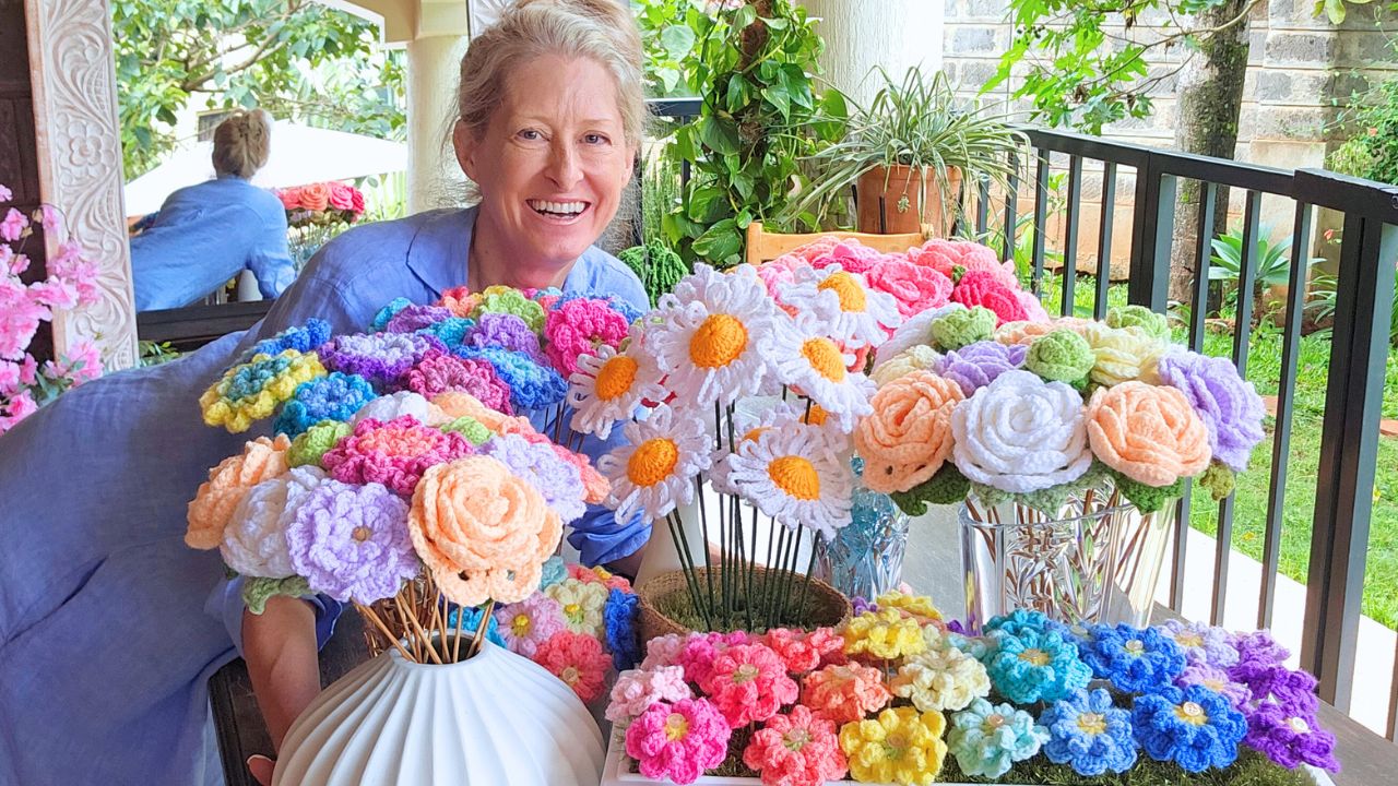 Flower_land_scape_sign_up_form.jpg