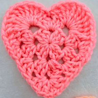 Easy Crochet Granny Square Heart Pattern – Perfect for Beginners