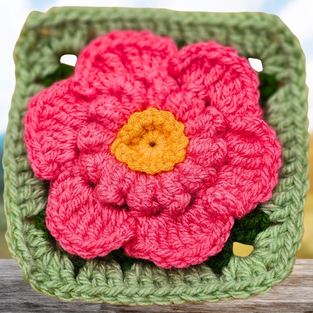 Hibiscus Flower Granny Square - BloomScape CAL Part 12