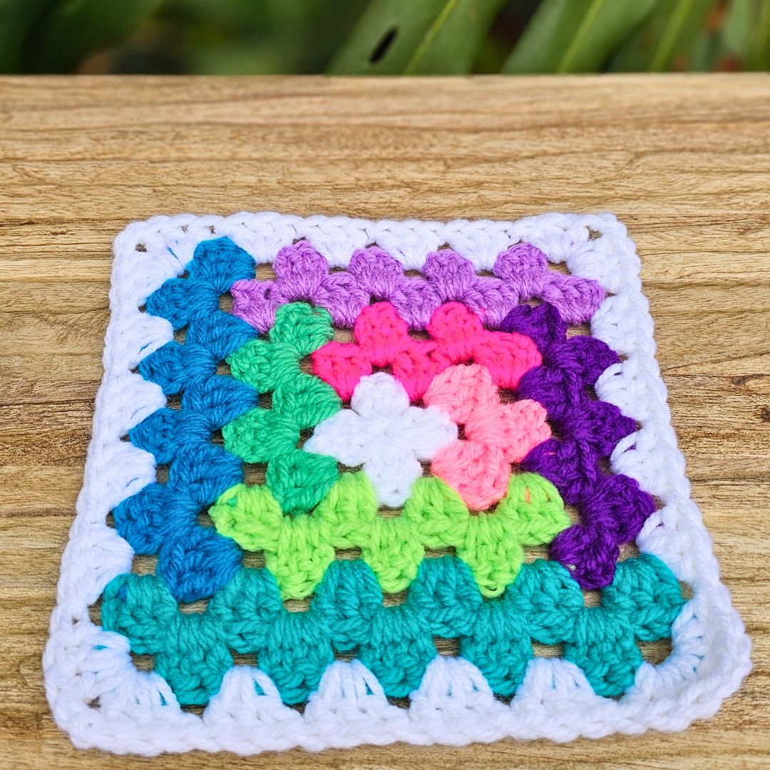 Square Matches Pattern Easy Log Cabin Granny Square Pattern - 5 Round Mix & Match