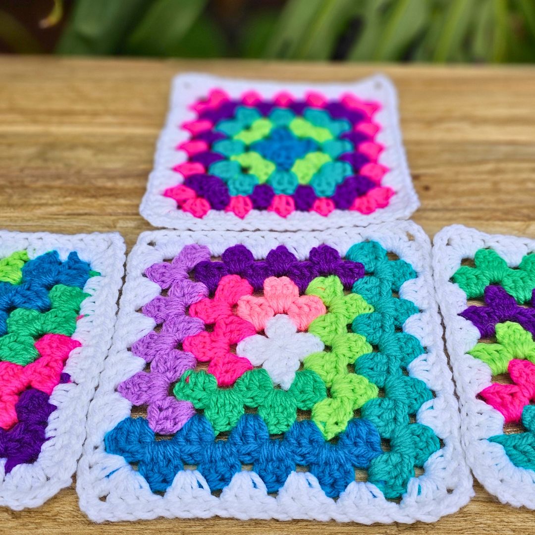 Square Matches Pattern Easy Log Cabin Granny Square Pattern - 5 Round Mix & Match