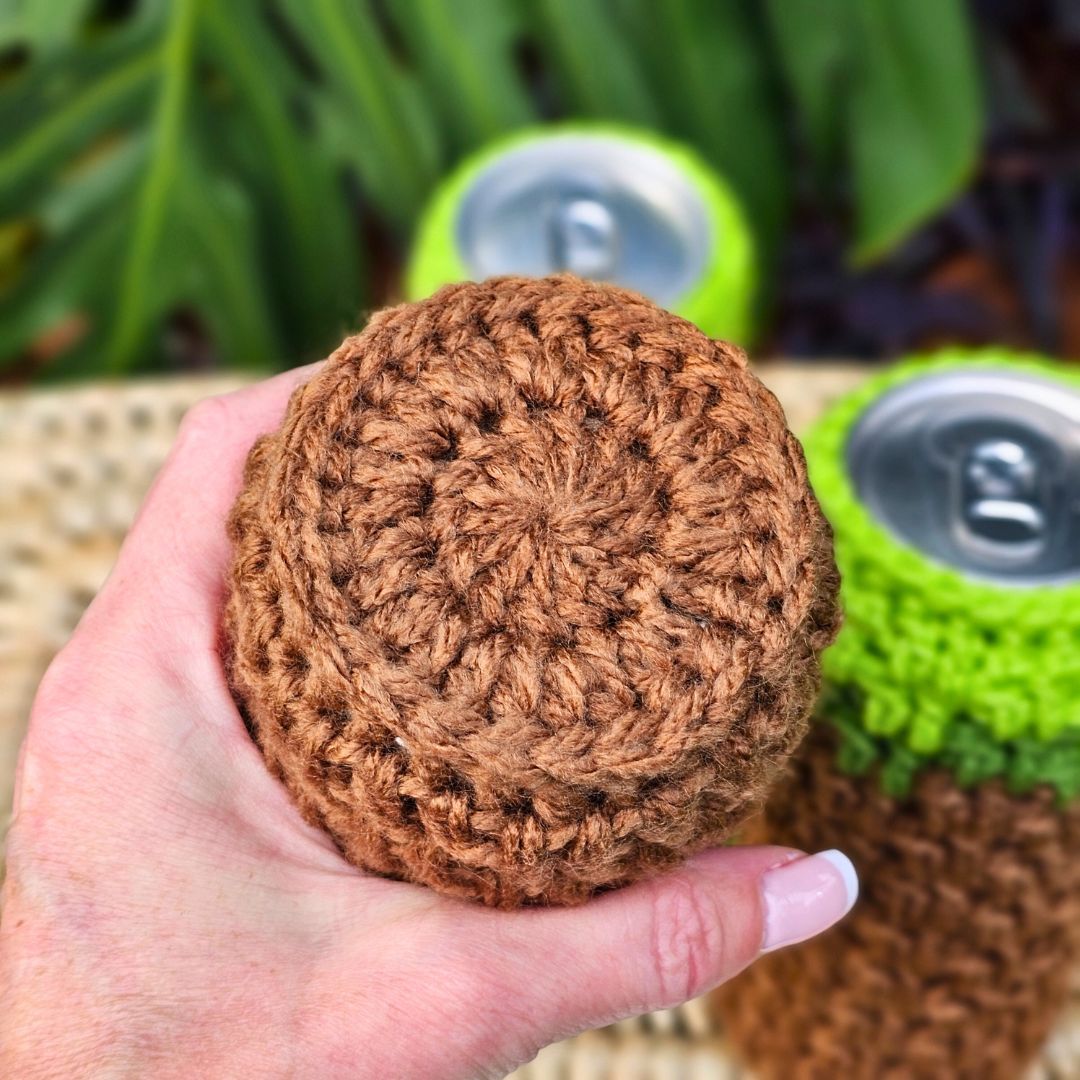 Easy Minecraft Grass Block Can Cozy - Fun Summer Crochet