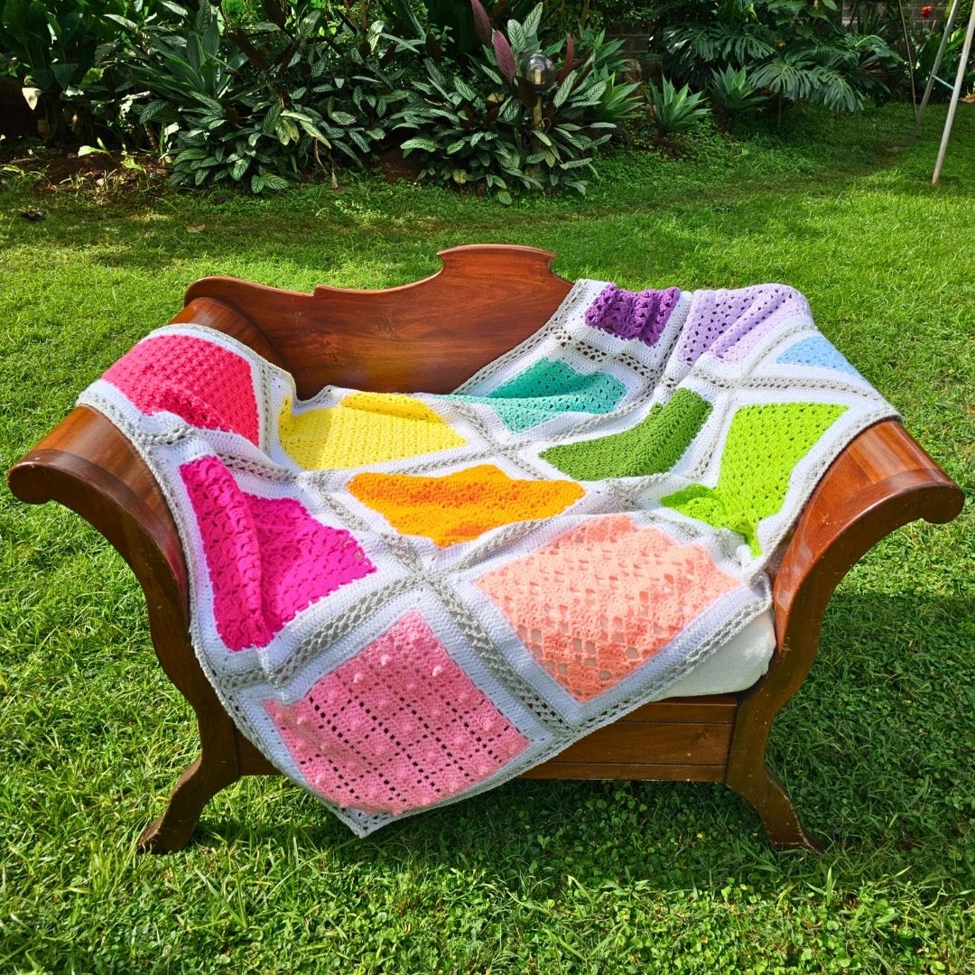 Diamond Trellis Square - Secret Stitches Blanket - Block 4