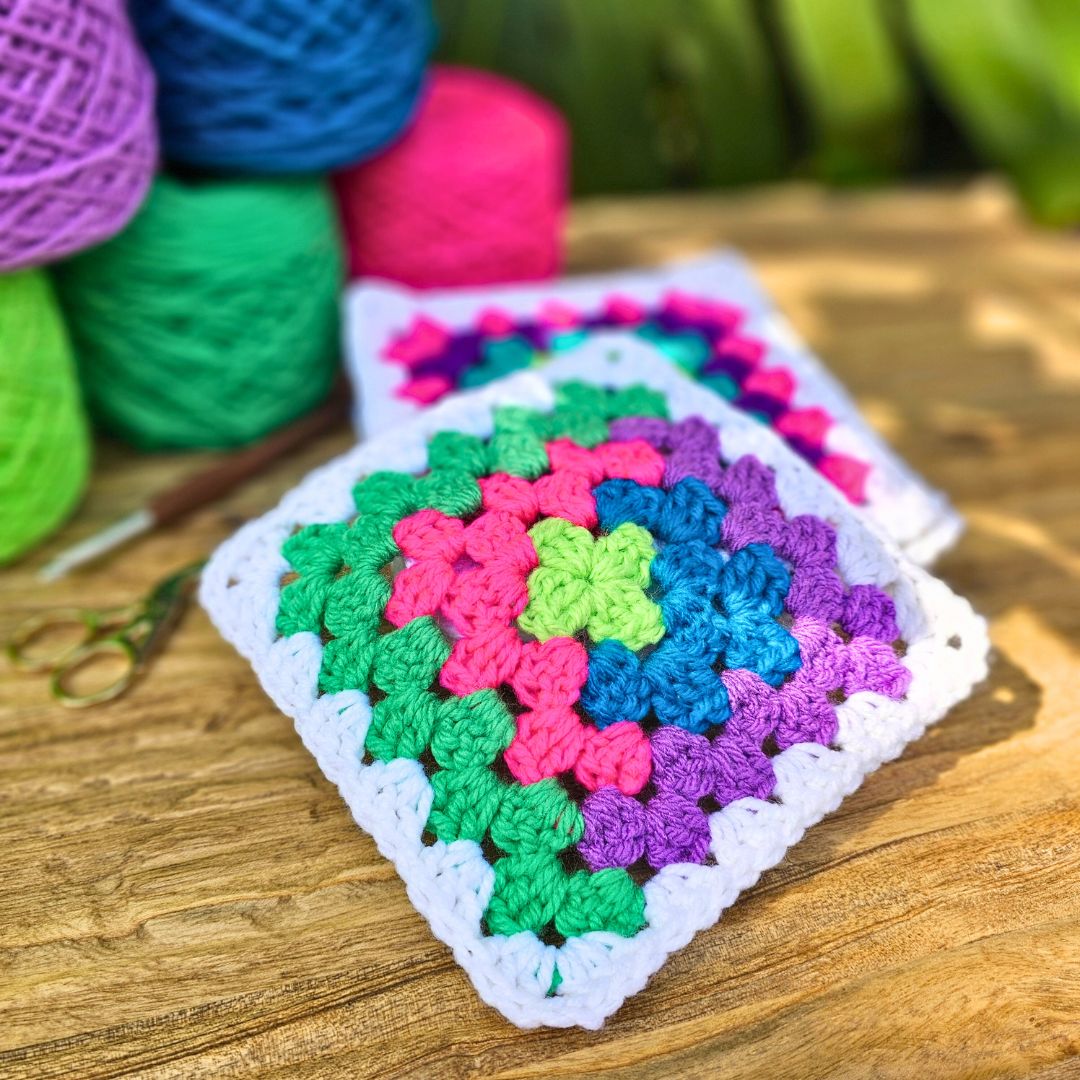 Stacking A Frame Log Cabin Granny Square Pattern
