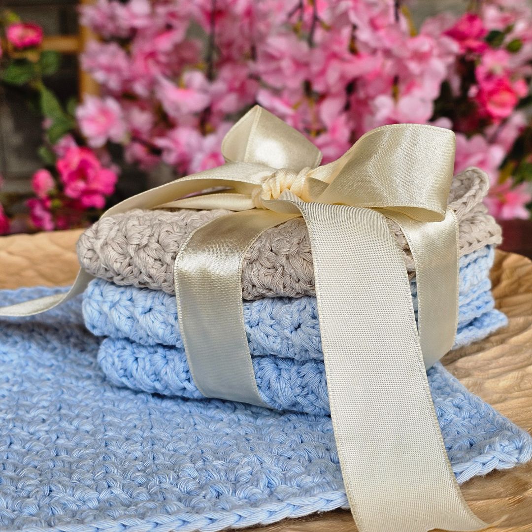 Easy Crochet Washcloth or Dishcloth Pattern Anyone Can Make!