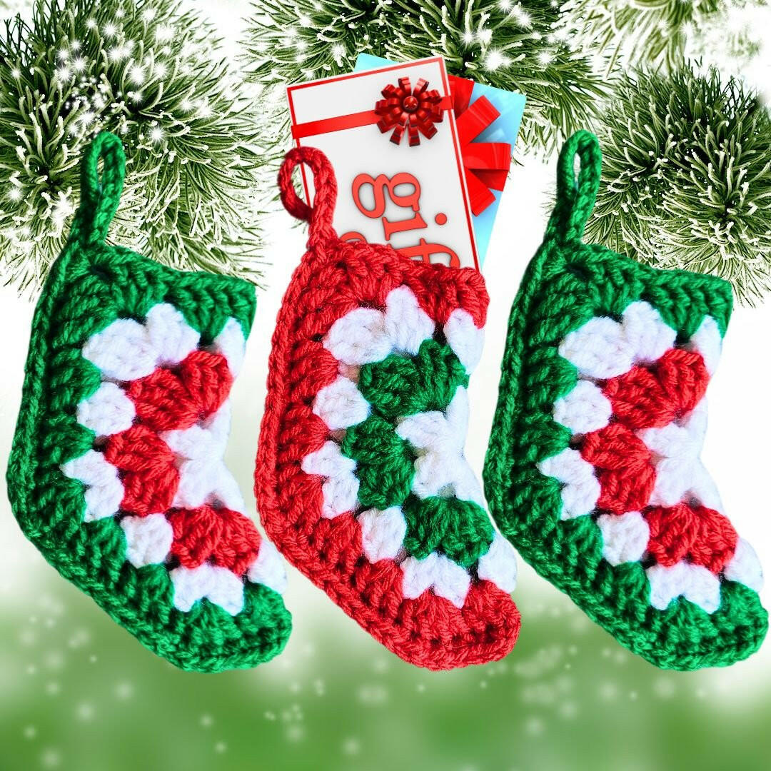 Crochet Gift Card Holder Stocking – Festive and Easy Pattern for Holiday Gifting