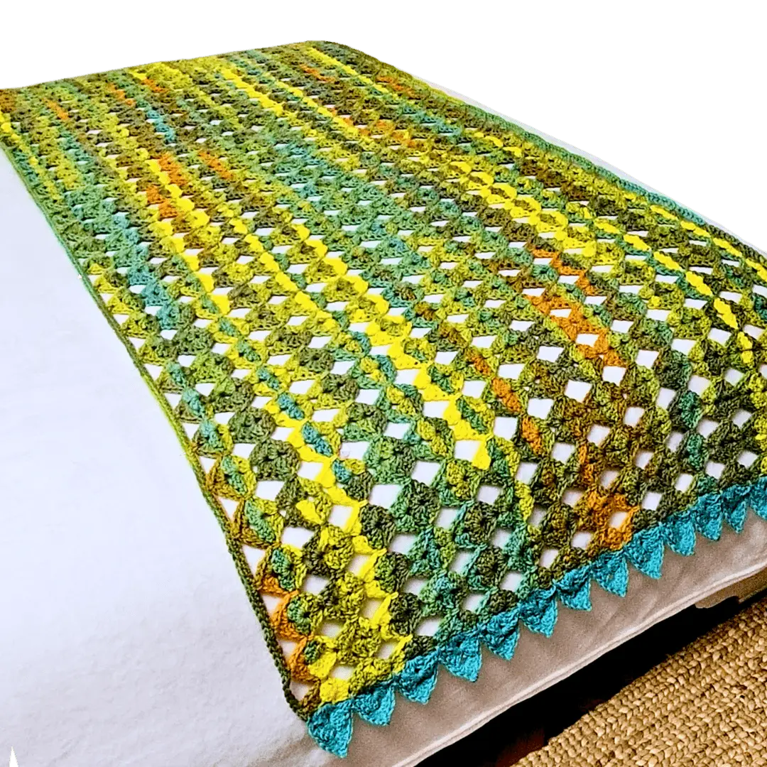 Diamond Acorn Easy Crochet Bed Runner.