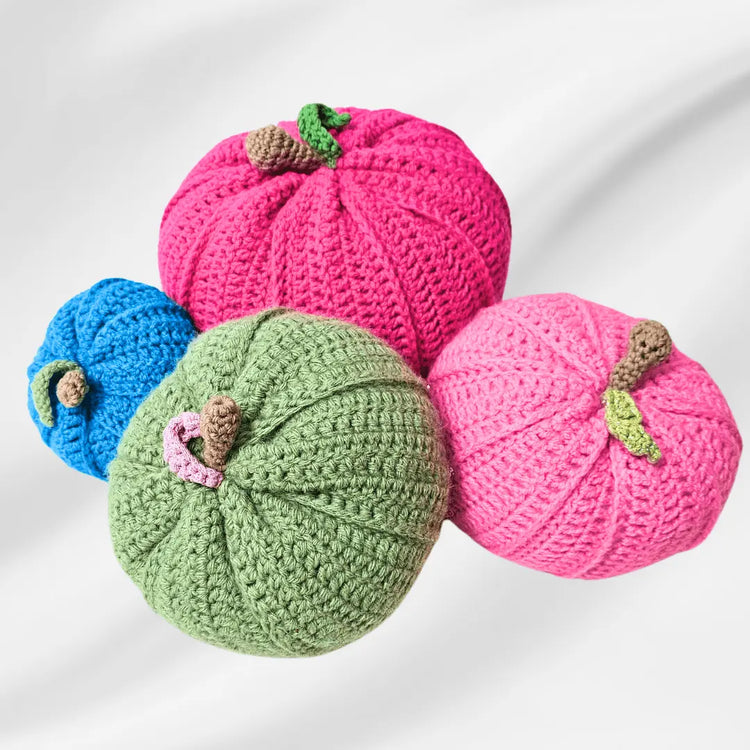 Easy Crochet Pumpkins – Step-by-Step Pattern in 3 Sizes.