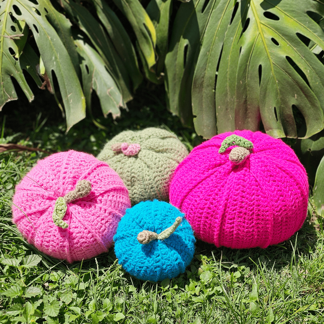 Easy Crochet Pumpkins - Step by Step in 3 Sizes! - Secret Yarnery