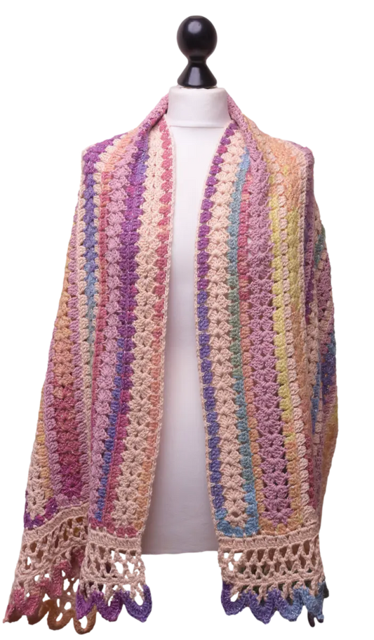 Aurora Dawn Crochet Shawl with Dragon Teeth Border – Elegant Pattern for All Seasons.