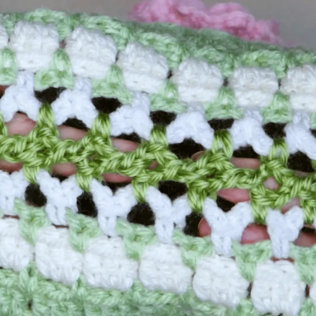 Double Flat Braid Crochet Join – Elegant Technique for a Professional Finish.