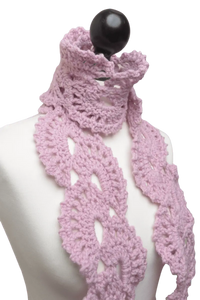 Easy Oyster Shell Crochet Scarf – Beginner-Friendly Pattern with Elegant Texture.