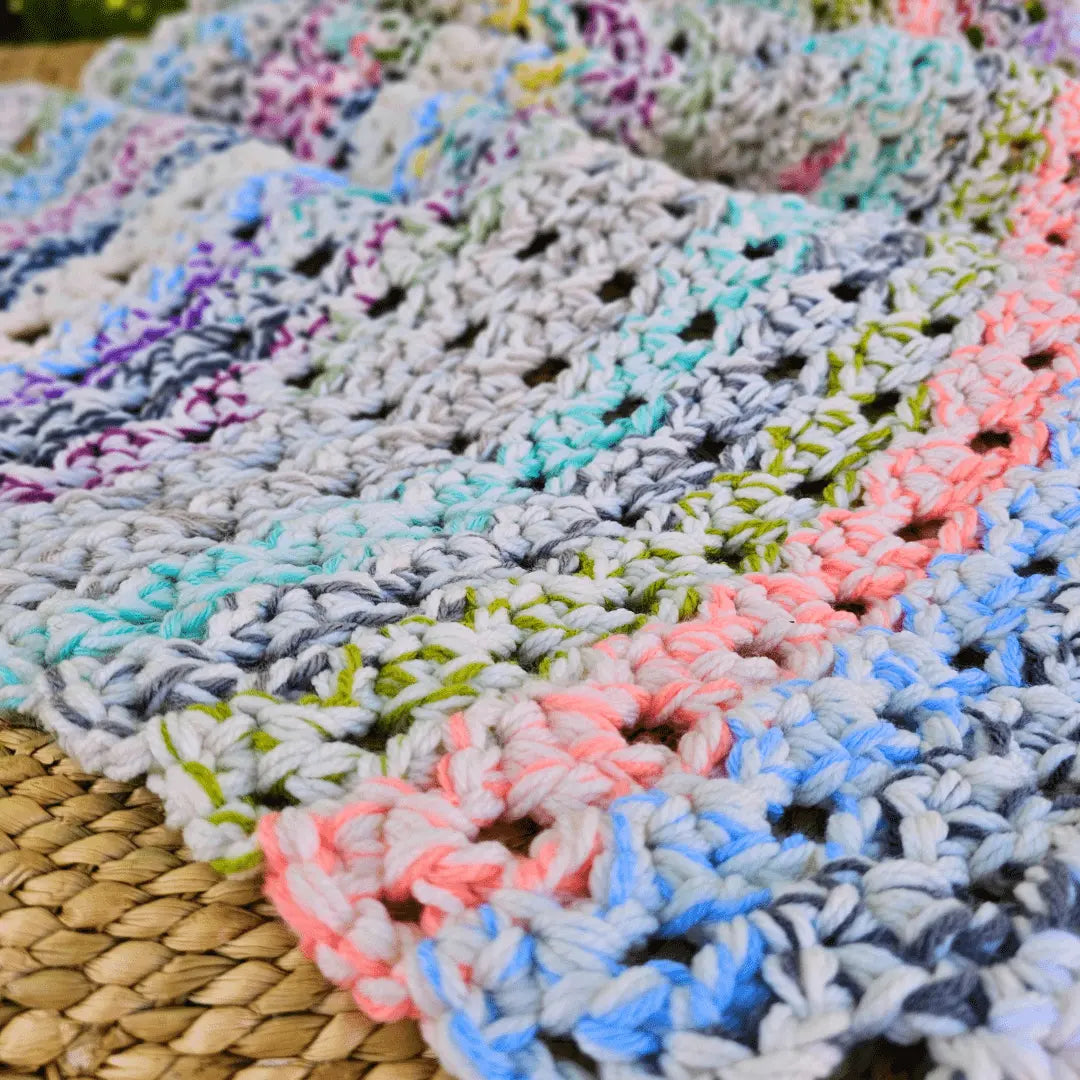 Scraptastic Confetti Cakes Crochet Bed Runner.