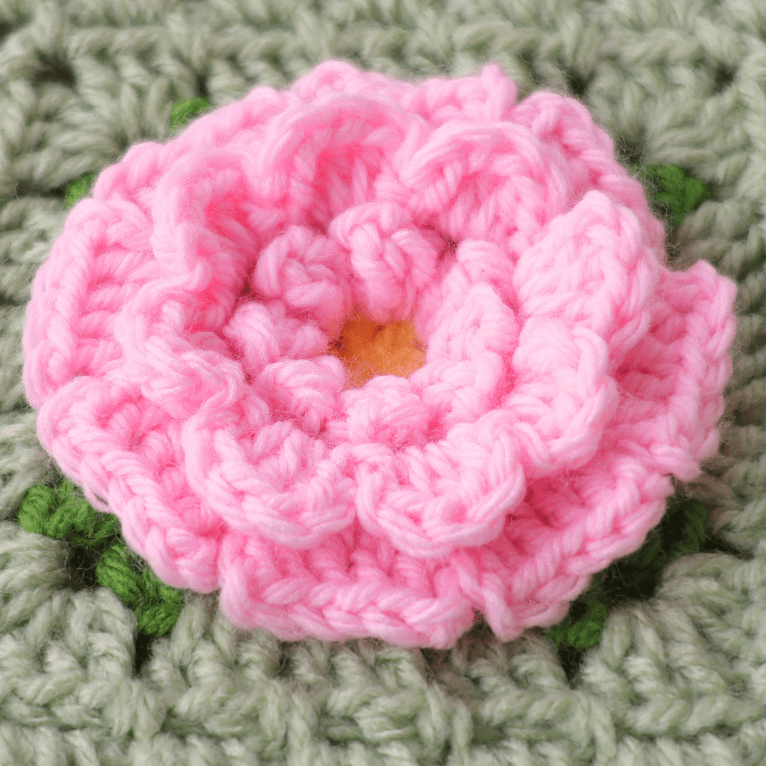 Single Zinnia Flower Granny Square - BloomScape CAL Block # 11 - The Secret Yarnery