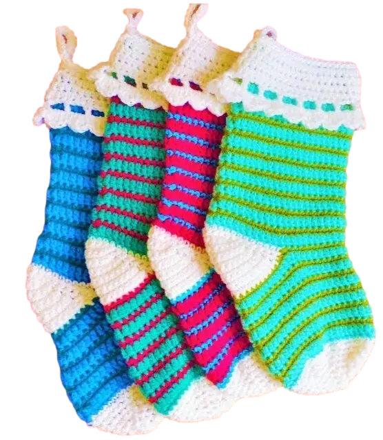 Easy Crochet Christmas Stocking – Top-Down Pattern with 3 Borders & Simple Color Changes.