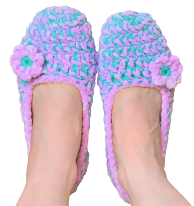 Two Hour Slippers – Easy Crochet Slipper Pattern for Quick Comfort.