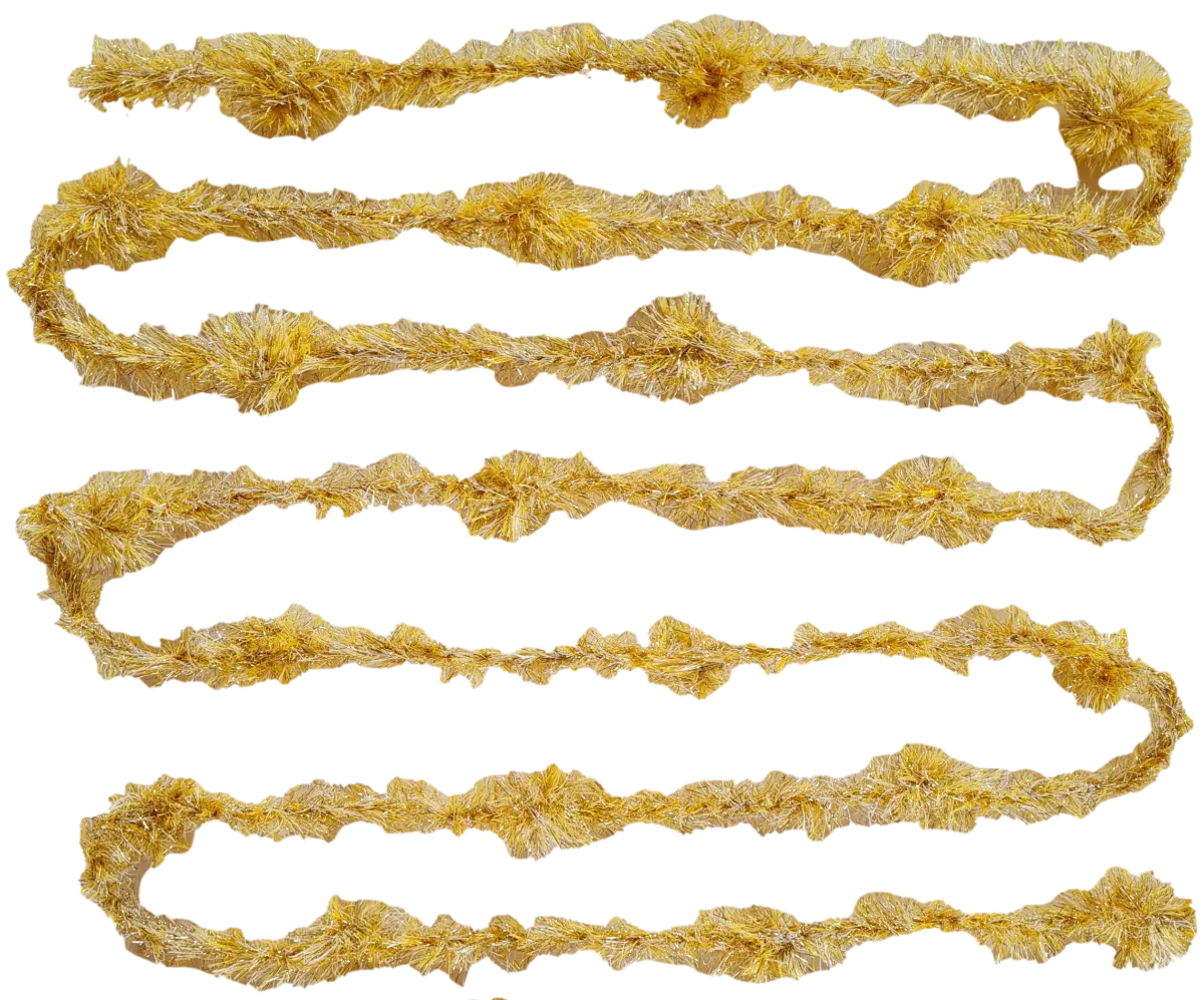 Vintage Holiday Crochet Garland – Cozy Eyelash Yarn Pattern for Beginners